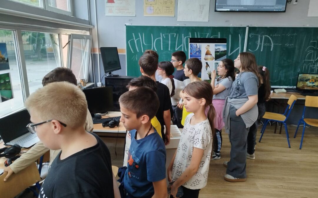 Мултимедијална радионица у ЕТШ „Раде Кончар“
