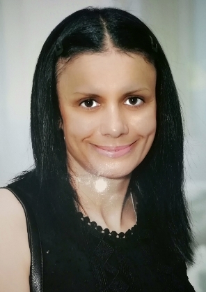 ДАНИЈЕЛА ЧОЛОВИЋ